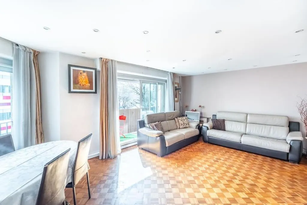 Elegant Appartement Parisien 0*, Paříž